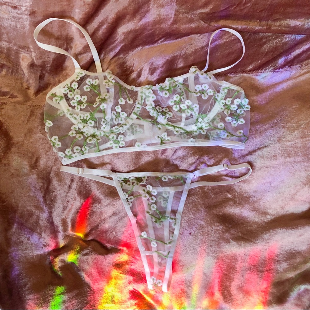 Daisy Bra